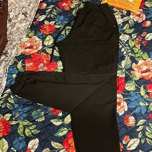 Medium black scrub pants jogger style